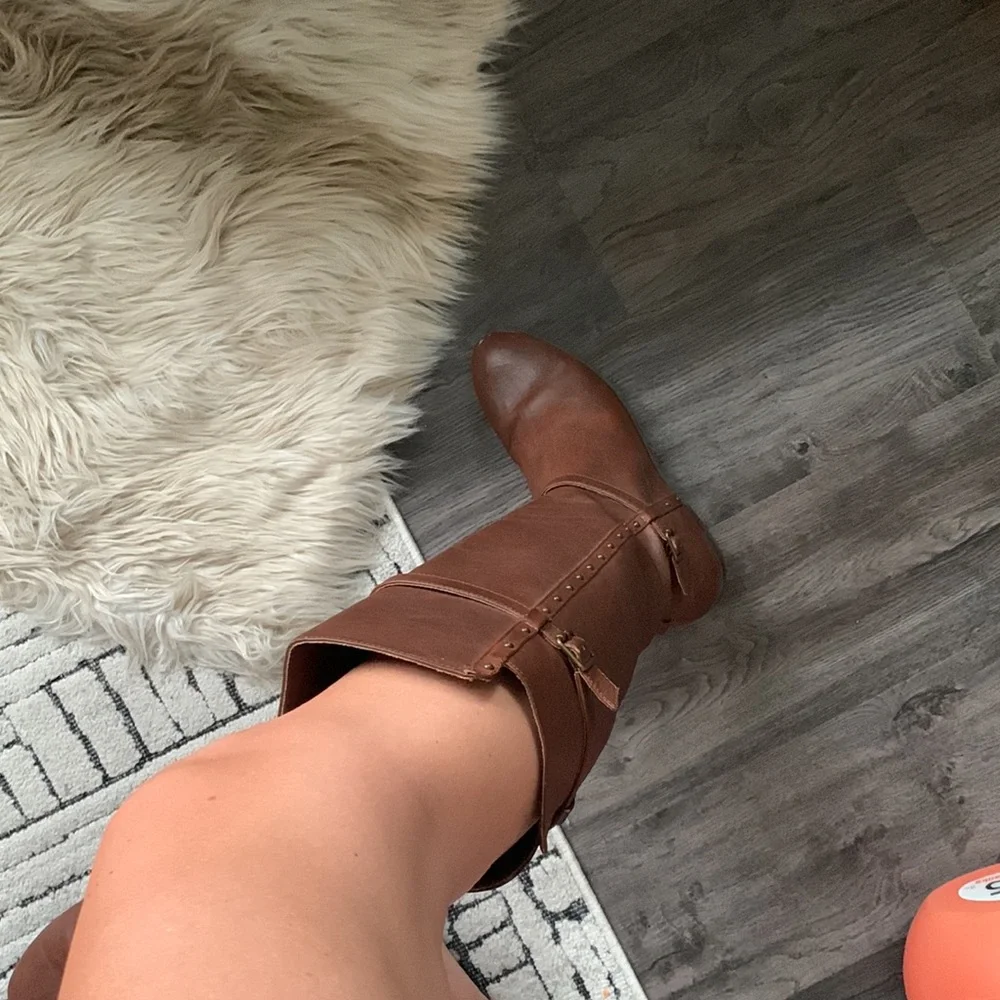 Tall Leather Riding Boots - Picture 6 of 6